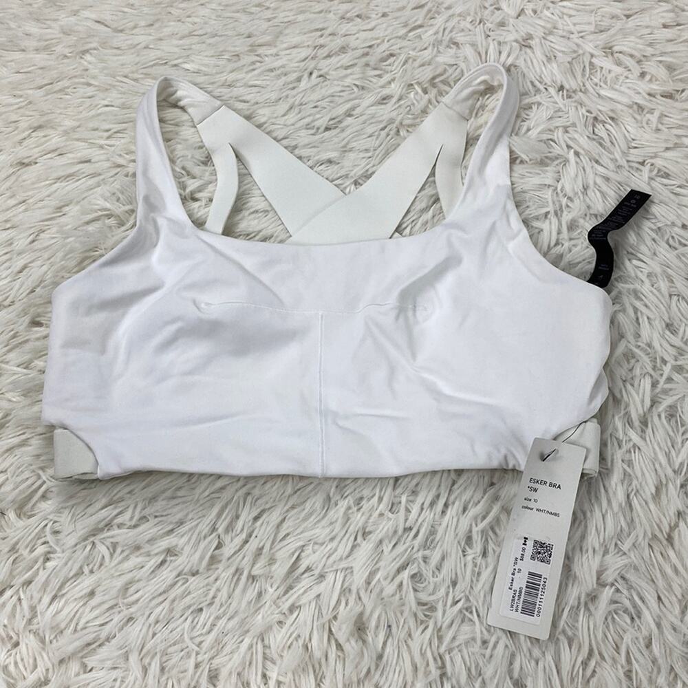 NWT Lululemon Esker Bra *lululemon lab SeaWheeze White Nimbus